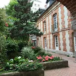 Le Petit Paradis アパート オンフルール